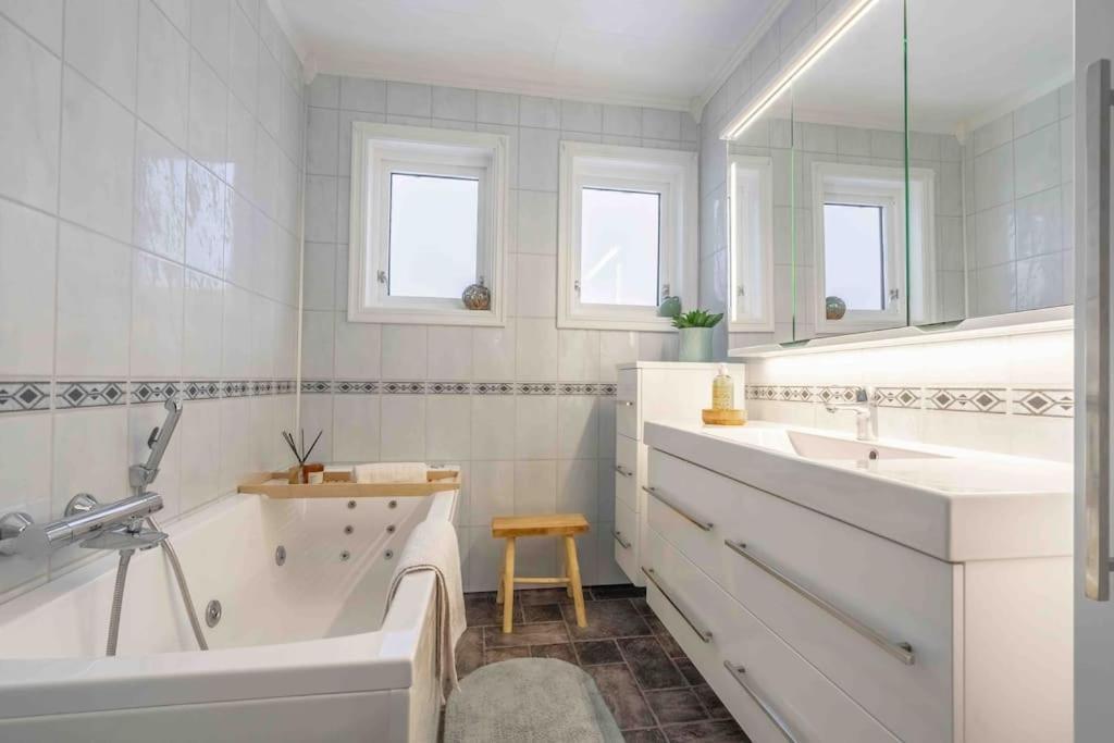 Villa Sundet Lofoten Holiday House Sund  Exterior foto